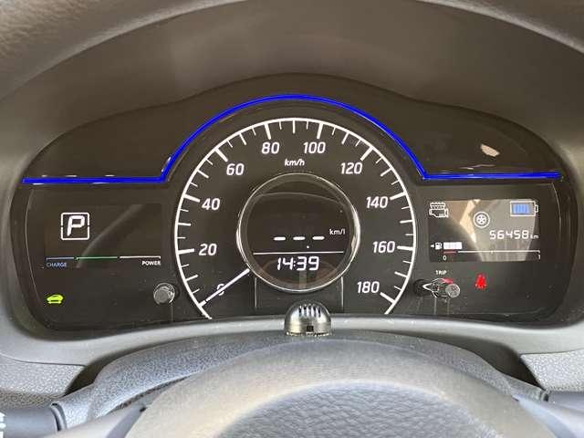 ���F���̗ǂ��V���v���ȃ��[�^�[�p�l���ł���