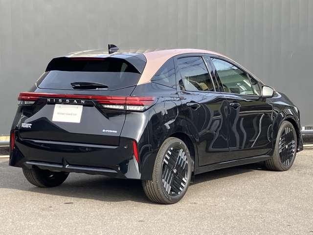 オーラ １．２　Ｇ　※雹害車※プロパイロット　メーカーナビ　自動（被害軽減）ブレーキ　ＬＥＤ　ＬＫＡ　サイドカメラ　ＥＴＣ　カーテンエアバッグ　イモビライザー　アルミホイール　禁煙　インテリジェントキー　パワーウィンドウ　フルオートエアコン　キーレスエントリー（2枚目）