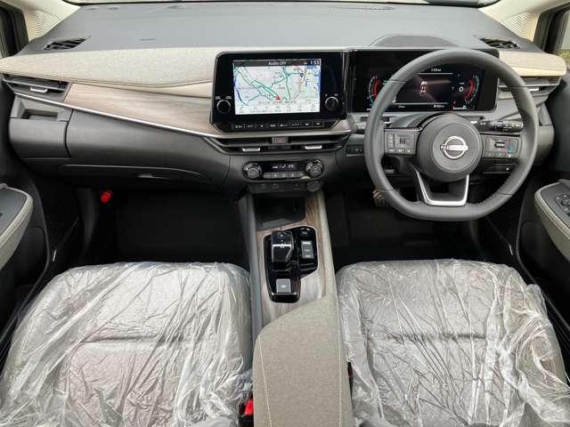 オーラ １．２　Ｇ　※雹害車※プロパイロット　メーカーナビ　自動（被害軽減）ブレーキ　ＬＥＤ　ＬＫＡ　サイドカメラ　ＥＴＣ　カーテンエアバッグ　イモビライザー　アルミホイール　禁煙　インテリジェントキー　パワーウィンドウ　フルオートエアコン　キーレスエントリー（4枚目）