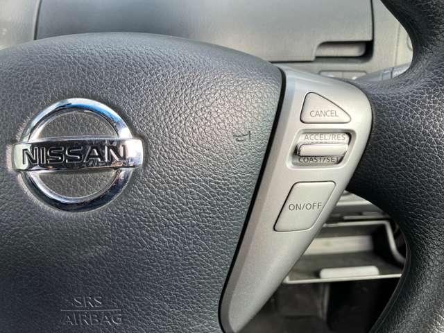 セレナ ２．０　２０Ｘ　Ｖセレクション＋Ｓａｆｅｔｙ　Ｓ－ＨＹＢＲＩ　純正ナビ　アラウンドビューモニター　三列シート　地デジＴＶ　全周囲モニタ　盗難防止装置　１オナ　ウォークスルー　両側パワースライドドア　クルコン　レーンキープアシスト　インテリキー　ナビＴＶ　ＥＴＣ（11枚目）