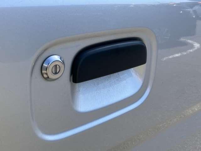 NV100クリッパーバン 660 DX セーフティパッケージ ハイルーフ 5AGS車 前後ドライブレコーダー オートライト 車線逸脱警報装置 衝突軽減システム フロントパワーウインドウ 寒冷地仕様 ワンオーナ 運転席エアバック 記録簿 ドラレコ パワステ キーレスキー エアコン ABS(46枚目)