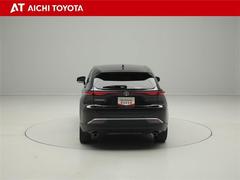 『ＴＯＹＯＴＡ認定中古車』は「まるごとクリーニング」で綺麗な内外装、「車両検査証」はプロによるチェック、買ってからも安心の「ロングラン保証」、３つの安心安全を標準装備したトヨタのブランドＵ−Ｃａｒです 5