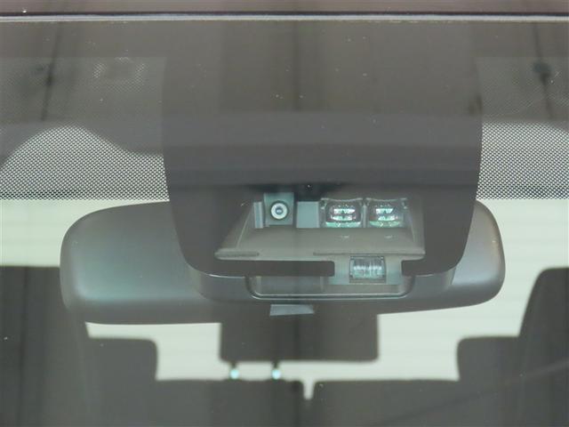 エスクァイア Ｘｉ　ナビ＆ＴＶ　両側電動スライド　メモリーナビ　フルセグ　バックカメラ　ＤＶＤ再生　衝突被害軽減システム　ＥＴＣ　３列シート　スマートキー　ＬＥＤヘッドランプ　ウオークスルー　乗車定員７人　キーレス　ＣＤ（2枚目）