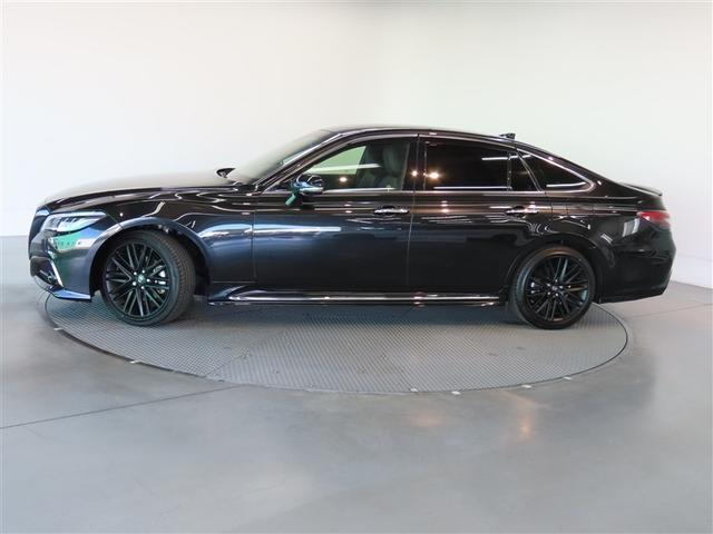 クラウンハイブリッド ＲＳ　リミテッドＩＩ　革シート　ハイブリッド　ナビ＆ＴＶ　メモリーナビ　フルセグ　バックカメラ　ＤＶＤ再生　ミュージックプレイヤー接続可　衝突被害軽減システム　ＥＴＣ　電動シート　スマートキー　ＬＥＤヘッドランプ　キーレス（5枚目）