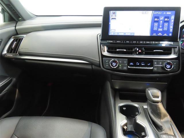 クラウンハイブリッド ＲＳ　リミテッドＩＩ　革シート　ハイブリッド　ナビ＆ＴＶ　メモリーナビ　フルセグ　バックカメラ　ＤＶＤ再生　ミュージックプレイヤー接続可　衝突被害軽減システム　ＥＴＣ　電動シート　スマートキー　ＬＥＤヘッドランプ　キーレス（31枚目）