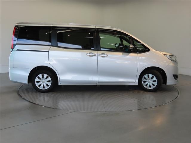 ノア Ｘ　ナビ＆ＴＶ　両側電動スライド　メモリーナビ　ワンセグ　バックカメラ　衝突被害軽減システム　ＥＴＣ　３列シート　スマートキー　ＬＥＤヘッドランプ　ウオークスルー　乗車定員７人　アイドリングストップ　ＣＤ（22枚目）