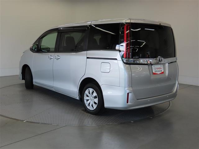 ノア Ｘ　ナビ＆ＴＶ　両側電動スライド　メモリーナビ　ワンセグ　バックカメラ　衝突被害軽減システム　ＥＴＣ　３列シート　スマートキー　ＬＥＤヘッドランプ　ウオークスルー　乗車定員７人　アイドリングストップ　ＣＤ（25枚目）