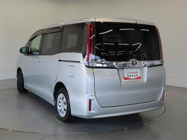 ノア Ｘ　ナビ＆ＴＶ　両側電動スライド　メモリーナビ　ワンセグ　バックカメラ　衝突被害軽減システム　ＥＴＣ　３列シート　スマートキー　ＬＥＤヘッドランプ　ウオークスルー　乗車定員７人　アイドリングストップ　ＣＤ（26枚目）