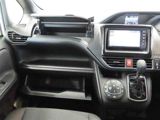 ノア Ｘ　ナビ＆ＴＶ　両側電動スライド　メモリーナビ　ワンセグ　バックカメラ　衝突被害軽減システム　ＥＴＣ　３列シート　スマートキー　ＬＥＤヘッドランプ　ウオークスルー　乗車定員７人　アイドリングストップ　ＣＤ（32枚目）