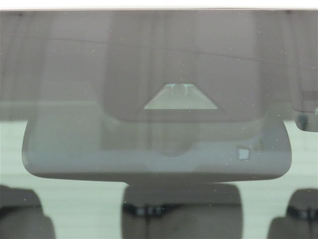 アルファード 2.5S Cパッケージ サンルーフ ナビ&TV 両側電動スライド メモリーナビ フルセグ 後席モニター バックカメラ DVD再生 ミュージックプレイヤー接続可 衝突被害軽減システム ETC 3列シート 電動シート キーレス(3枚目)