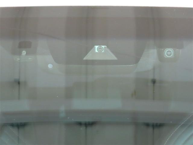 ハリアー Ｚ　レザーパッケージ　革シート　ナビ＆ＴＶ　メモリーナビ　フルセグ　バックカメラ　ミュージックプレイヤー接続可　衝突被害軽減システム　ＥＴＣ　電動シート　スマートキー　ＬＥＤヘッドランプ　オートクルーズコントロール　寒冷地（3枚目）