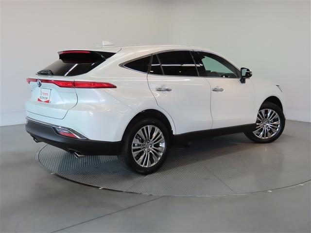 ハリアー Ｚ　レザーパッケージ　革シート　ナビ＆ＴＶ　メモリーナビ　フルセグ　バックカメラ　ミュージックプレイヤー接続可　衝突被害軽減システム　ＥＴＣ　電動シート　スマートキー　ＬＥＤヘッドランプ　オートクルーズコントロール　寒冷地（6枚目）