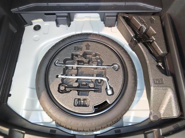 カローラツーリング ハイブリッド　ダブルバイビー　ハイブリッド　ナビ＆ＴＶ　メモリーナビ　フルセグ　バックカメラ　ドラレコ　ミュージックプレイヤー接続可　衝突被害軽減システム　ＥＴＣ　スマートキー　ＬＥＤヘッドランプ　アイドリングストップ　キーレス（40枚目）