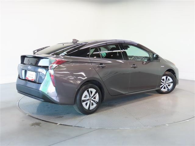 プリウス Ａ　ハイブリッド　ナビ＆ＴＶ　メモリーナビ　フルセグ　バックカメラ　ＤＶＤ再生　衝突被害軽減システム　ＥＴＣ　スマートキー　ＬＥＤヘッドランプ　アイドリングストップ　オートクルーズコントロール　キーレス（5枚目）