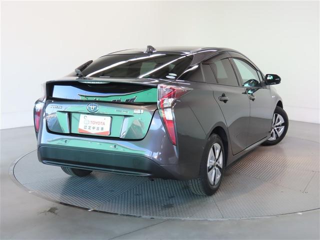 プリウス Ａ　ハイブリッド　ナビ＆ＴＶ　メモリーナビ　フルセグ　バックカメラ　ＤＶＤ再生　衝突被害軽減システム　ＥＴＣ　スマートキー　ＬＥＤヘッドランプ　アイドリングストップ　オートクルーズコントロール　キーレス（6枚目）