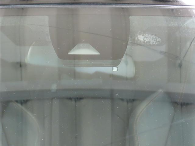 ＲＡＶ４ アドベンチャー　４ＷＤ　サンルーフ　フルセグ　バックカメラ　ミュージックプレイヤー接続可　衝突被害軽減システム　ＥＴＣ　電動シート　スマートキー　ＬＥＤヘッドランプ　オートクルーズコントロール　キーレス（3枚目）