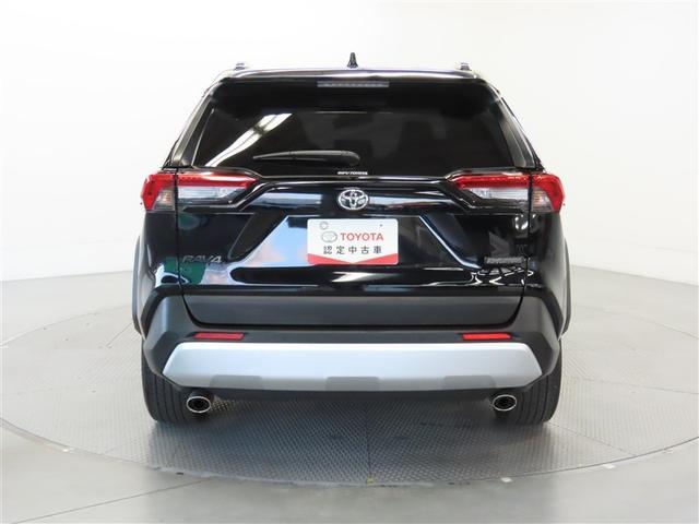 ＲＡＶ４ アドベンチャー　４ＷＤ　サンルーフ　フルセグ　バックカメラ　ミュージックプレイヤー接続可　衝突被害軽減システム　ＥＴＣ　電動シート　スマートキー　ＬＥＤヘッドランプ　オートクルーズコントロール　キーレス（8枚目）
