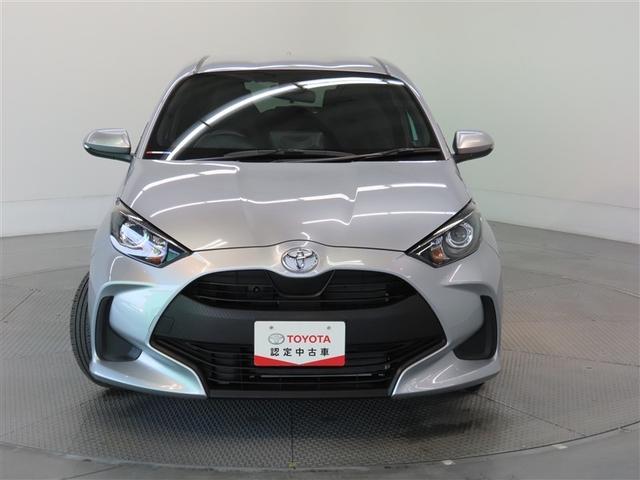 ヤリス Ｘ　メモリーナビ　バックカメラ　ミュージックプレイヤー接続可　衝突被害軽減システム　ＥＴＣ　キーレス（5枚目）