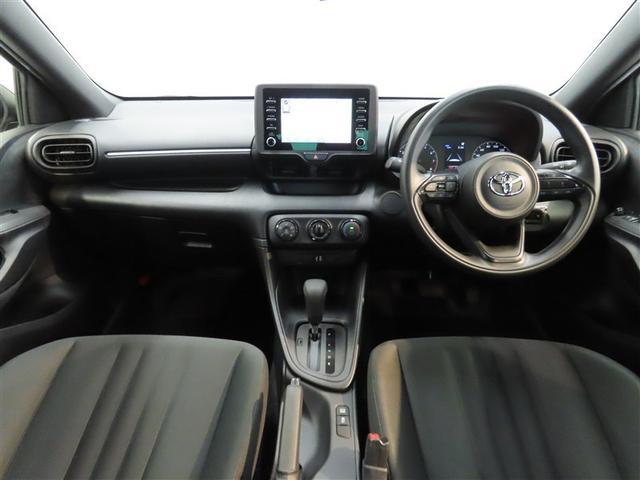 ヤリス Ｘ　メモリーナビ　バックカメラ　ミュージックプレイヤー接続可　衝突被害軽減システム　ＥＴＣ　キーレス（12枚目）