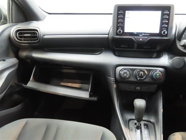 ヤリス Ｘ　メモリーナビ　バックカメラ　ミュージックプレイヤー接続可　衝突被害軽減システム　ＥＴＣ　キーレス（32枚目）