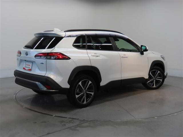 カローラクロス ハイブリッド　Ｚ　ハイブリッド　ナビ＆ＴＶ　メモリーナビ　フルセグ　バックカメラ　ミュージックプレイヤー接続可　衝突被害軽減システム　ＥＴＣ　電動シート　スマートキー　ＬＥＤヘッドランプ　アイドリングストップ　キーレス（7枚目）