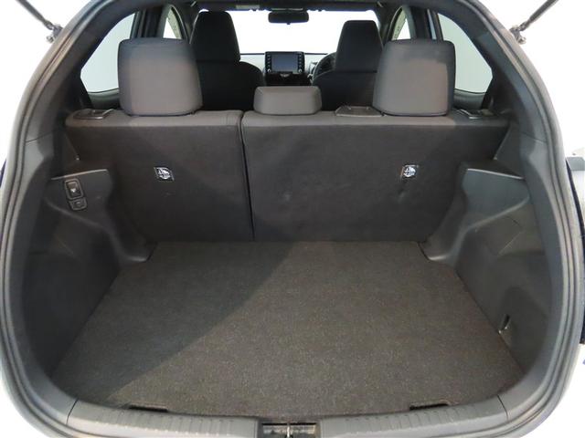 ヤリス ハイブリッドＺ　ハイブリッド　メモリーナビ　バックカメラ　ミュージックプレイヤー接続可　衝突被害軽減システム　ＥＴＣ　スマートキー　ＬＥＤヘッドランプ　フルエアロ　アイドリングストップ　オートクルーズコントロール（9枚目）