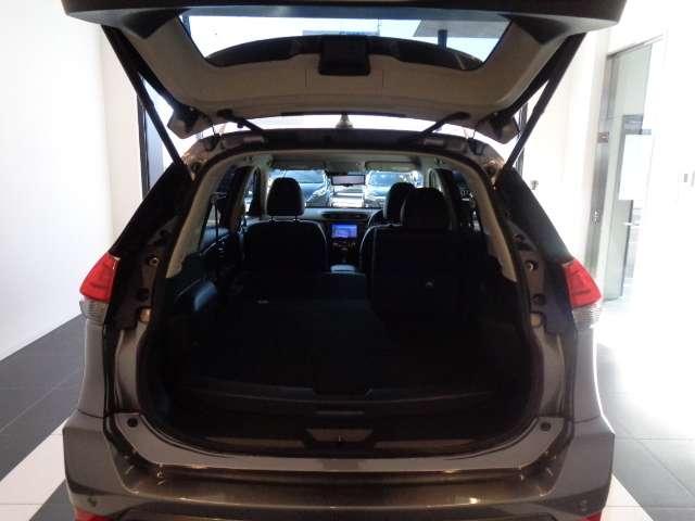 20Xi ハイブリッド 4WD プロパイロット☆エマージェンシーブレーキ&踏み間違い防止☆9インチナビ☆LEDヘッドライト☆スマートルームミラー☆オートバックドア☆電動パーキングブレーキ☆BSW+RCTA(18枚目)