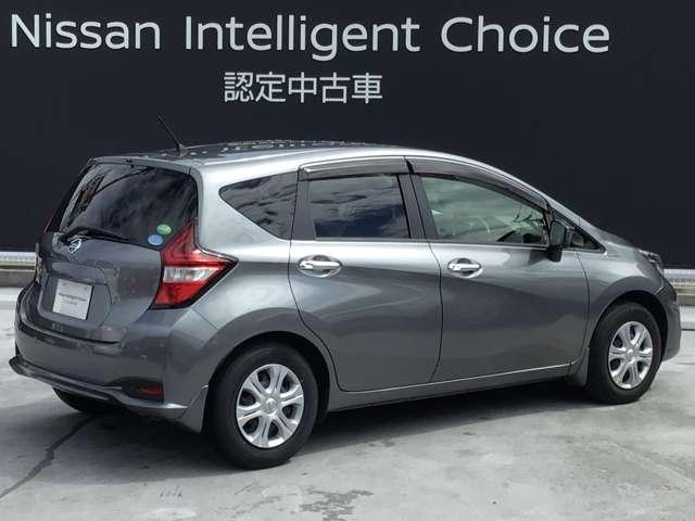 1.2 X Vセレクション アラウンドビューモニター ドラレコ 前方の車両や歩行者との衝突回避をサポートする、エマージェンシーブレーキを搭載したノートです。さらに踏み間違い防止アシストも付いて安全装備が充実(2枚目)