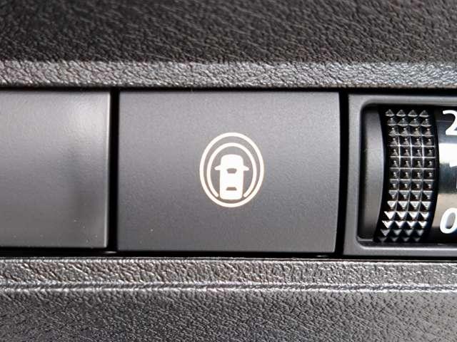 ノート 1.2 X 雹害車 9インチナビ/雹害箇所修理済車両/LEDヘッド こちらの車両は雹害車となります。誠に勝手ながら雹害車は岐阜県内及び、岐阜県隣接県在住のご来店いただけるお客様に限り販売させていただきます(13枚目)