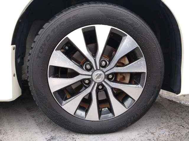 セレナ ２．０　ハイウェイスター　ＶセレクションＩＩ　両側電動スライドドア／純正ナビ　バックモニター　セレナはシートアレンジの多様さも魅力。友達を誘って出かけたいときも、荷物をたっぷり積みたいときも、ぴったりのアレンジが見つかります（19枚目）