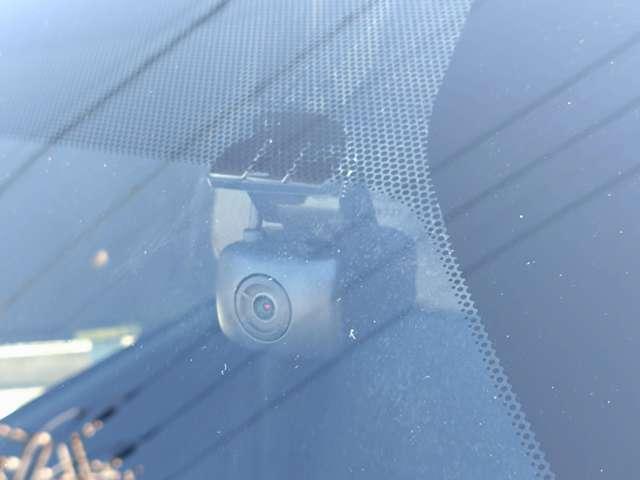 デイズ 660 ハイウェイスターGターボ プロパイロットエディション 9インチナビ/アラウンドモニター/LEDヘッド 自動車専用道路で先行車両との車間距離を一定に保つようにハンドル操作を支援し、ドライバーの運転をサポートする、同一車線運転支援技術「プロパイロット」搭載(73枚目)