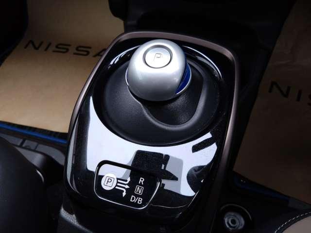 ノート ｅ－パワー　メダリスト　１．２　ｅ－ＰＯＷＥＲ　メダリスト　純正ナビ／アラウンドモニター／ＬＥＤヘッドラ（9枚目）