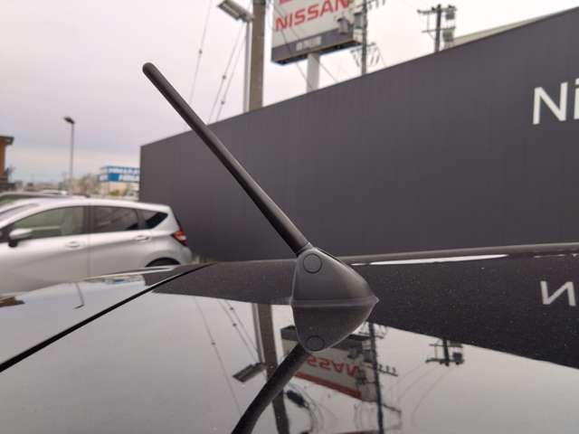 ノート １．２　ｅ－パワー　メダリスト　純正ナビ／アラウンドモニター／ＬＥＤヘッドラ　ｅ－ＰＯＷＥＲは独自の発電システムを搭載。もちろんＮＯＴＥならではの先進安全装備や運転しやすさ、後席までのびのびと座れる広い室内空間も実現しました（36枚目）