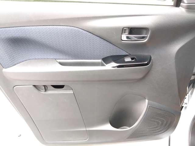 eKクロス 660 G 純正9インチナビ/バックモニター/ETC2.0 三菱自動車らしいSUVテイストのデザインのクロスオーバーモデル「ekクロス」、ダイナミックシールドデザインがSUVらしい力強さを表現しています(26枚目)