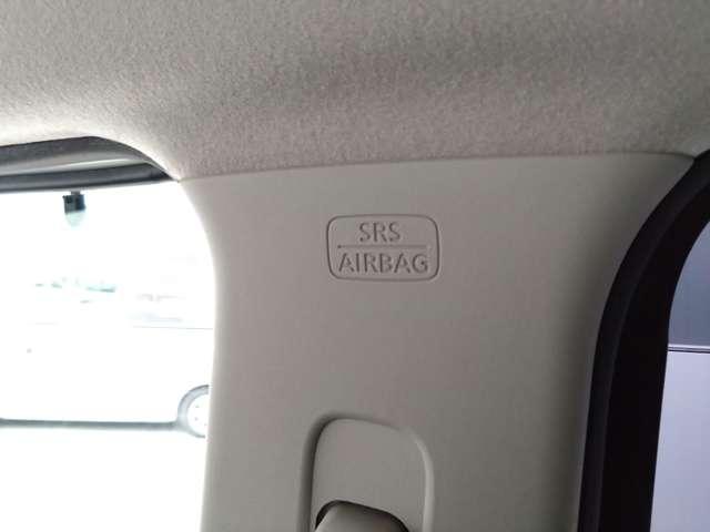 eKクロス 660 G 純正9インチナビ/バックモニター/ETC2.0 三菱自動車らしいSUVテイストのデザインのクロスオーバーモデル「ekクロス」、ダイナミックシールドデザインがSUVらしい力強さを表現しています(32枚目)