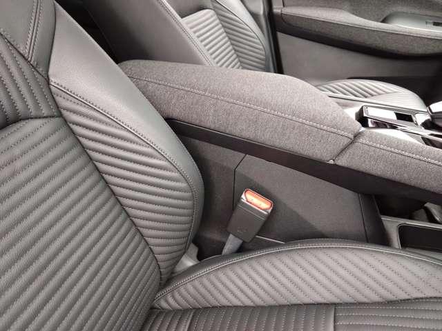 オーラ 1.2 G レザーエディション コネクトナビ/プロパイロット/アラウンド 第二世代e-POWERを搭載し力強さ、なめらかさ、静かさ、すべてが進化した電気の走りと、内外装の細部に至るまで「上質」にこだわったコンパクトカー『AURA』(40枚目)