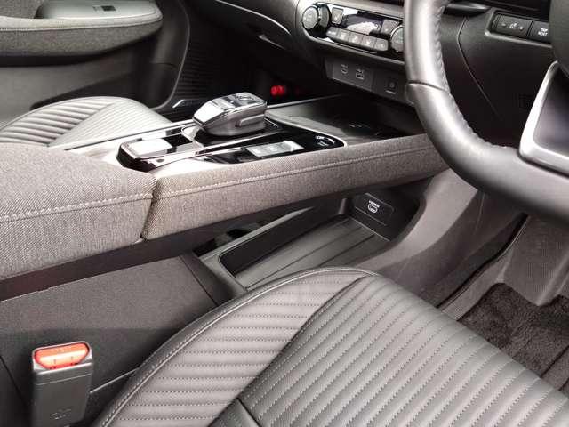 オーラ 1.2 G レザーエディション コネクトナビ/プロパイロット/アラウンド 第二世代e-POWERを搭載し力強さ、なめらかさ、静かさ、すべてが進化した電気の走りと、内外装の細部に至るまで「上質」にこだわったコンパクトカー『AURA』(41枚目)