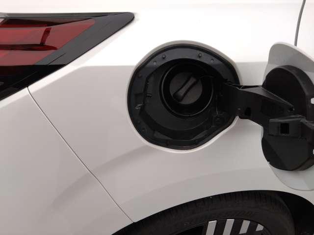 オーラ 1.2 G レザーエディション コネクトナビ/プロパイロット/アラウンド 第二世代e-POWERを搭載し力強さ、なめらかさ、静かさ、すべてが進化した電気の走りと、内外装の細部に至るまで「上質」にこだわったコンパクトカー『AURA』(53枚目)