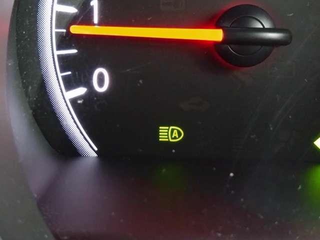 ノート Ｘ　１．２　Ｘ　純正ナビ／バックモニター／踏み間違い防止ア（12枚目）