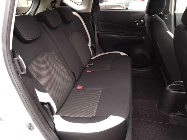 ノート Ｘ　１．２　Ｘ　純正ナビ／バックモニター／踏み間違い防止ア（18枚目）