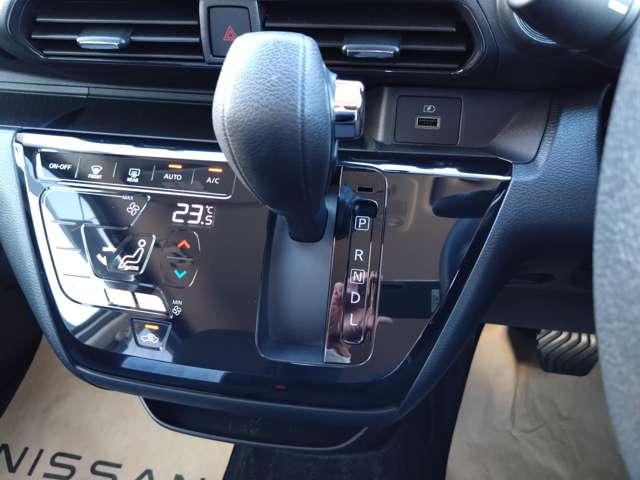 デイズ 660 ハイウェイスターX 9インチナビ/アラウンドモニター/LEDヘッド(9枚目)