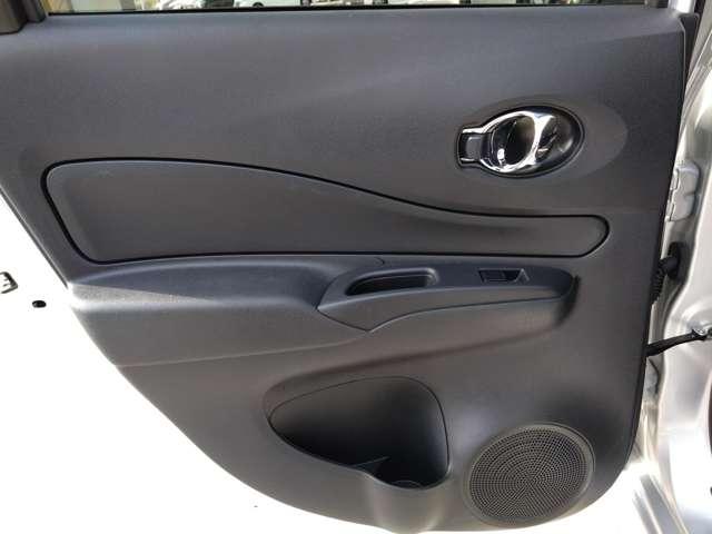 ノート 1.2 X 純正ナビ/エマブレ踏み間違い防止/バックモニター 前方の車両や歩行者との衝突回避をサポートするエマージェンシーブレーキを搭載したノートです。さらに踏み間違い防止アシストも付いて安全装備が充実(28枚目)