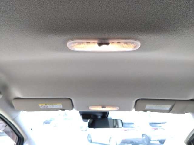 ノート 1.2 X 純正ナビ/エマブレ踏み間違い防止/バックモニター 前方の車両や歩行者との衝突回避をサポートするエマージェンシーブレーキを搭載したノートです。さらに踏み間違い防止アシストも付いて安全装備が充実(31枚目)