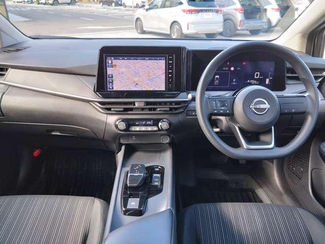 ノート X 9インチナビ/アラウンドビューモニター/後側方車両検知警報 力強さ、なめらかさ、静かさ、すべてが進化した電気の走り。全方位運転支援システムが安心感を後押しする第二世代e-POWERノート(4枚目)