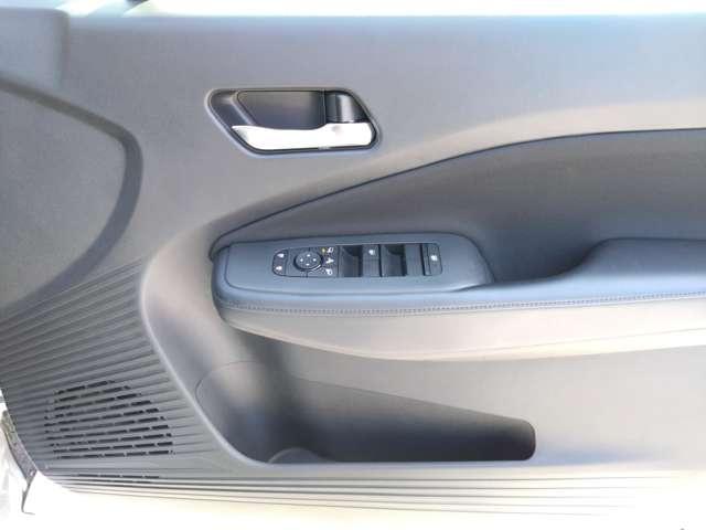 ノート X コネクトナビ/プロパイロット/アラウンドビューモニター/スマートミラー 力強さ、なめらかさ、静かさ、すべてが進化した電気の走り。全方位運転支援システムが安心感を後押しする第二世代e-POWERノート(40枚目)