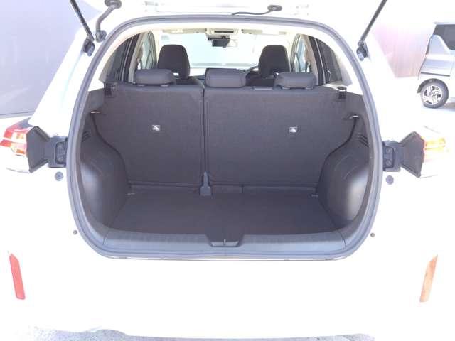 ノート X コネクトナビ/プロパイロット/アラウンドビューモニター/スマートミラー 力強さ、なめらかさ、静かさ、すべてが進化した電気の走り。全方位運転支援システムが安心感を後押しする第二世代e-POWERノート(44枚目)