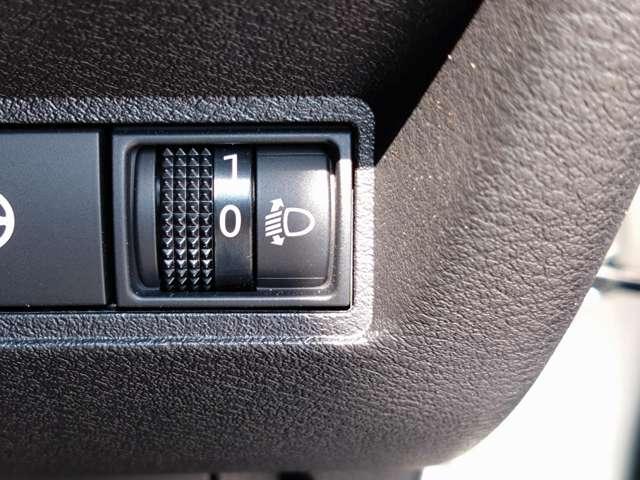 ノート X コネクトナビ/プロパイロット/アラウンドビューモニター/スマートミラー 力強さ、なめらかさ、静かさ、すべてが進化した電気の走り。全方位運転支援システムが安心感を後押しする第二世代e-POWERノート(62枚目)