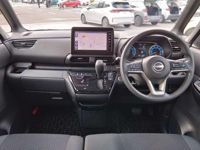 ルークス 660 ハイウェイスターX プロパイロットエディション 元試乗車/スマートルームミラー/両側電動ス 自動車専用道路で先行車両との車間距離を一定に保つようにハンドル操作を支援し、ドライバーの運転をサポートする、同一車線運転支援技術「プロパイロット」搭載(4枚目)