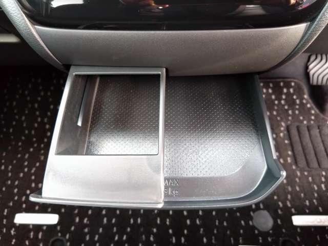 ルークス 660 ハイウェイスターX プロパイロットエディション 元試乗車/スマートルームミラー/両側電動ス 自動車専用道路で先行車両との車間距離を一定に保つようにハンドル操作を支援し、ドライバーの運転をサポートする、同一車線運転支援技術「プロパイロット」搭載(61枚目)