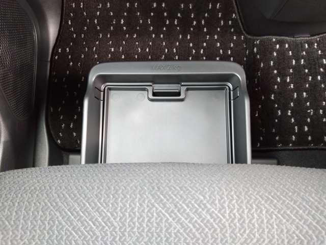 ルークス ６６０　ハイウェイスターＸ　プロパイロットエディション　元試乗車／両側電動スライドドア／アラウンドビュー　自動車専用道路で先行車両との車間距離を一定に保つようにハンドル操作を支援し、ドライバーの運転をサポートする、同一車線運転支援技術「プロパイロット」搭載（62枚目）